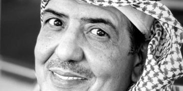 «عاشق المسرح» علي الغوينم‬ يترجل عن جواده