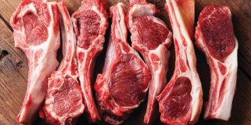 اللحوم والدجاج والألبان قد تزيد خطر الوفاة