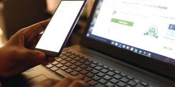 تكتيكات «الضغط العالي» سلاح محتالي الإنترنت للاستيلاء على التبرعات