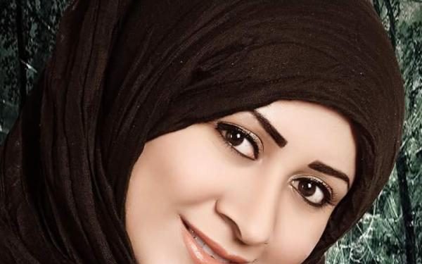 وسائل التواصل رفعت بعض دخلاء الأدب وحققت لهم الشهرة