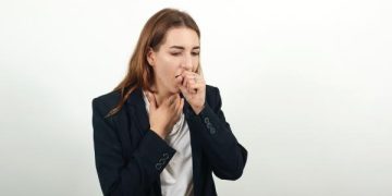 تراكم البلغم بالممرات الهوائية يزيد خطر أمراض الرئة