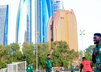 المنتخب السعودي يواصل استعداداته للصين