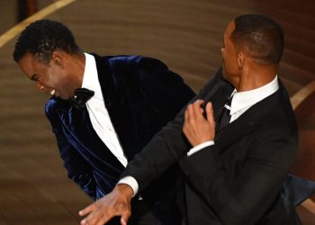 أكاديمية الأوسكار تصدر بيانا بشأن صفع ويل سميث لكريس روك