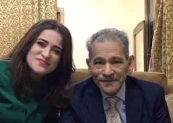 ابنة سيد القمني: أتلقى رسائل تهديد بالسجن والقتل لمنعي من نشر كتب والدي