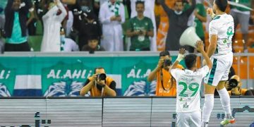 قبل الهلال.. أهلي جدة يحقق فوزاً ثميناً أمام الطائي