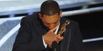 ويل سميث يعتذر عن الصفعة الشهيرة: سلوك لا يغتفر