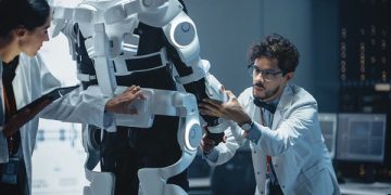 دمج الإنسان والآلة للقضاء على الإعاقة