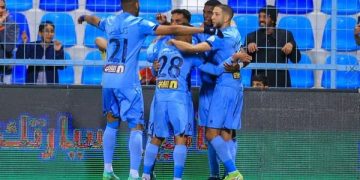 الباطن يخطف نقاط الرائد الثمينة.. والتعاون يتعثر بالتعادل