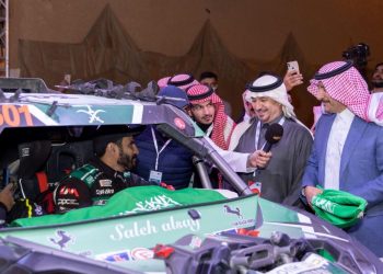 محافظ المجمعة يرعى انطلاق رالي سدير