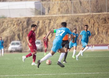 أمير الباحة يهنئ قلوة بالصعود للثانية