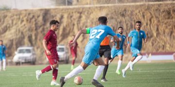 أمير الباحة يهنئ قلوة بالصعود للثانية