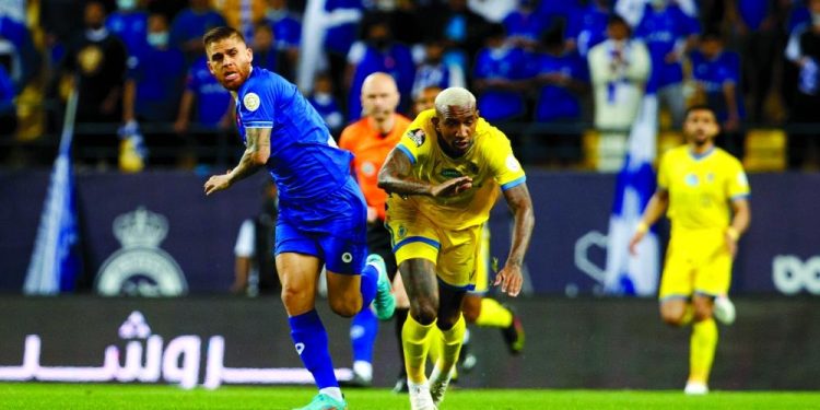 الهلال يعصف بموسم النصر