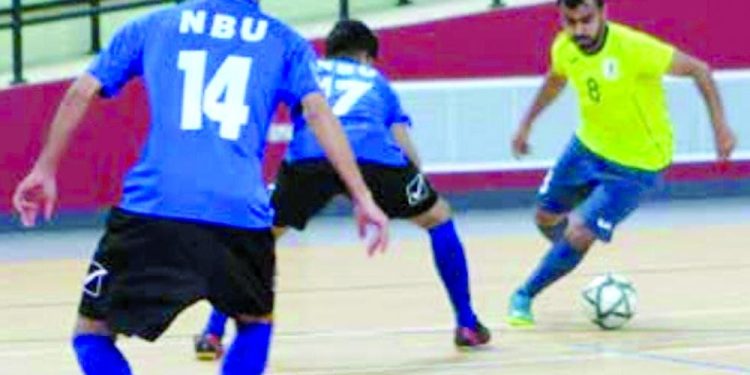 23 جامعة ببطولة الصالات