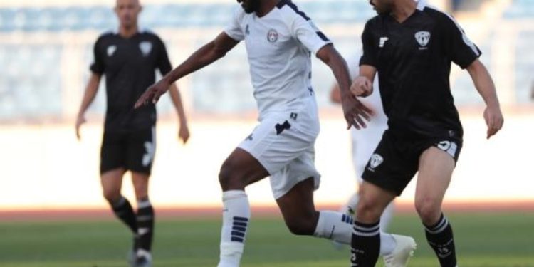 قمة حساوية تشعل الأولى