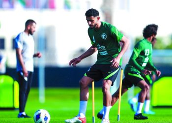 مناورة تكتيكية للأخضر