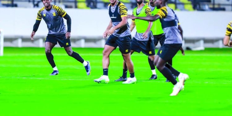 العميد يعود تحضيرا للبرتقالي