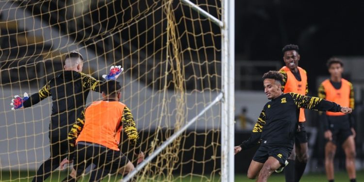 كوزمين الاتحاد يستعين بالشباب