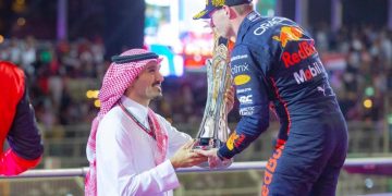 Formula 1 .. هولندي ينتزع جائزة السعودية