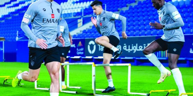 ثنائي الهلال يواصل العلاج