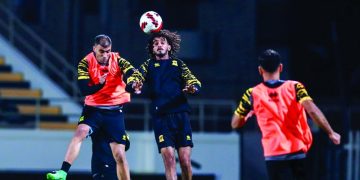 العميد يهدد البرتقالي بالعائدين