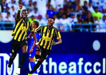 صحفي الاتحاد يزيد تنافس العالمي والزعيم
