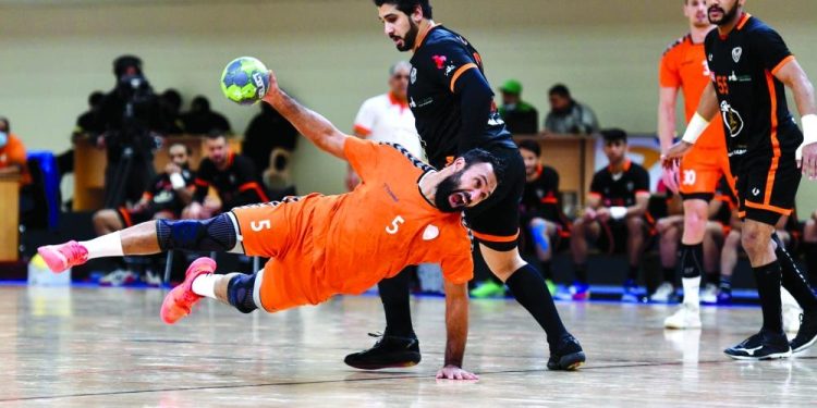 مضر والخليج يواصلان المنافسة