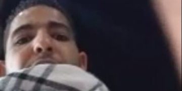 لص منحوس.. سرق هاتفا فكشفته مكالمة عبر الفيديو!