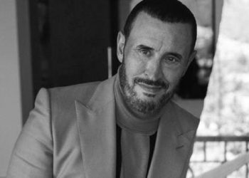 كاظم الساهر يعلن وفاة أم أولاده.. ويؤجل حفلاته الفنية