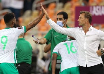 رينارد يكشف موقف البريكان قبل لقاء الصين