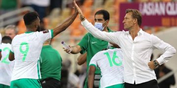 رينارد يكشف موقف البريكان قبل لقاء الصين