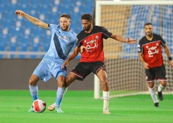 الباطن في مهمة "البقاء" أمام الرائد.. والتعاون يأمل خطف نقاط أبها