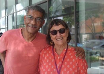 الفنان المصري سيد رجب لطليقته الأميركية: القضاء بيننا