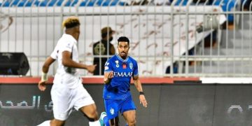 كأس الملك .. الشباب يطمح لإيقاف المد الأزرق
