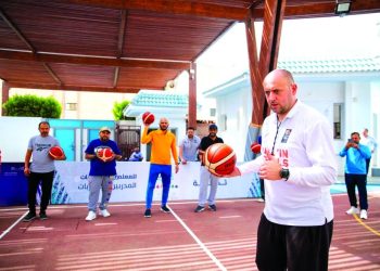 السلة يقيم دورات للمعلمين