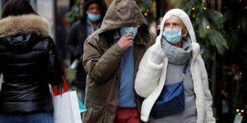 احجر نفسك 3 أيام فقط إن أصبت بكورونا.. قرار جديد مفاجئ