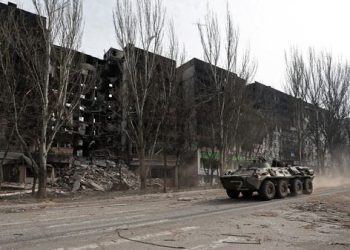 تقارير: مقتل مخرج أفلام وثائقية ليتواني بماريوبول الأوكرانية