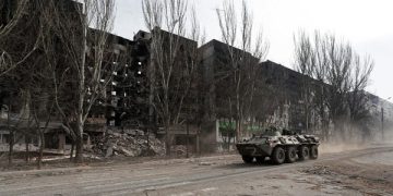 تقارير: مقتل مخرج أفلام وثائقية ليتواني بماريوبول الأوكرانية