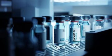 هل أخذت لقاحاً وأصبت بكورونا؟.. بشرى سارة لك تحديداً