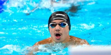 سراج السباحة لمعانقة المجد