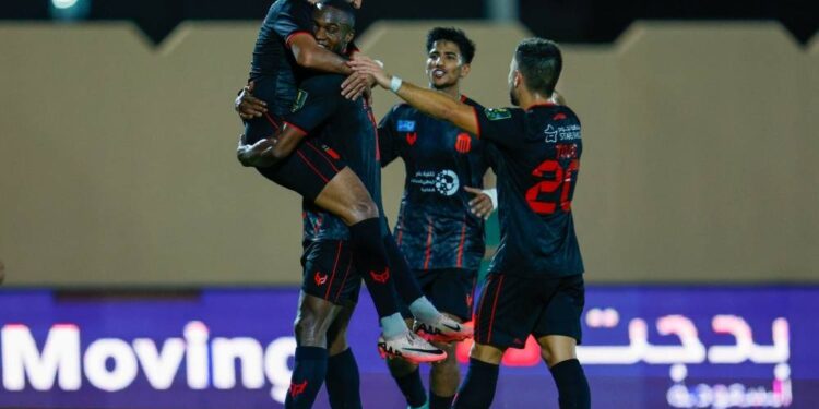 الرياض يكمل عقد المتأهلين