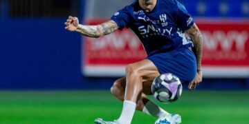 هل يتجاوز الهلال العاصفة الرباعية