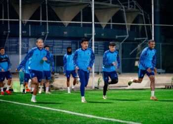 جوميز يفعل اﻷطراف