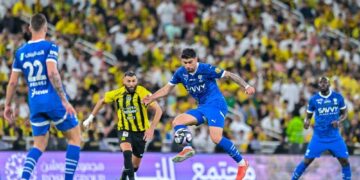 هلال جيسوس يتدحرج فنيا