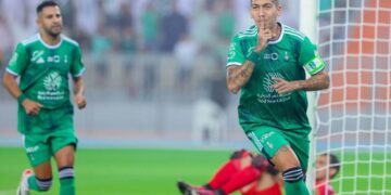 الراحلون يؤجلون صفقات النخبوي