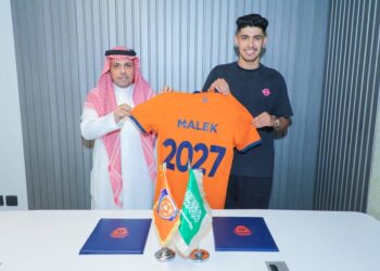 الفيحاء يمدد عقد مهاجمه
