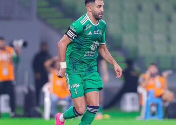 4 أهلاويين ممنوعون من الرحيل
