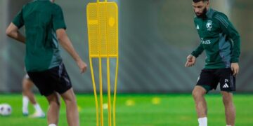 رينارد 
يراقب العراق ويستعيد أبو الشامات