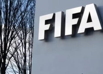 فيفا تعلن اعتماد لوائح جديدة لانتقالات اللاعبين